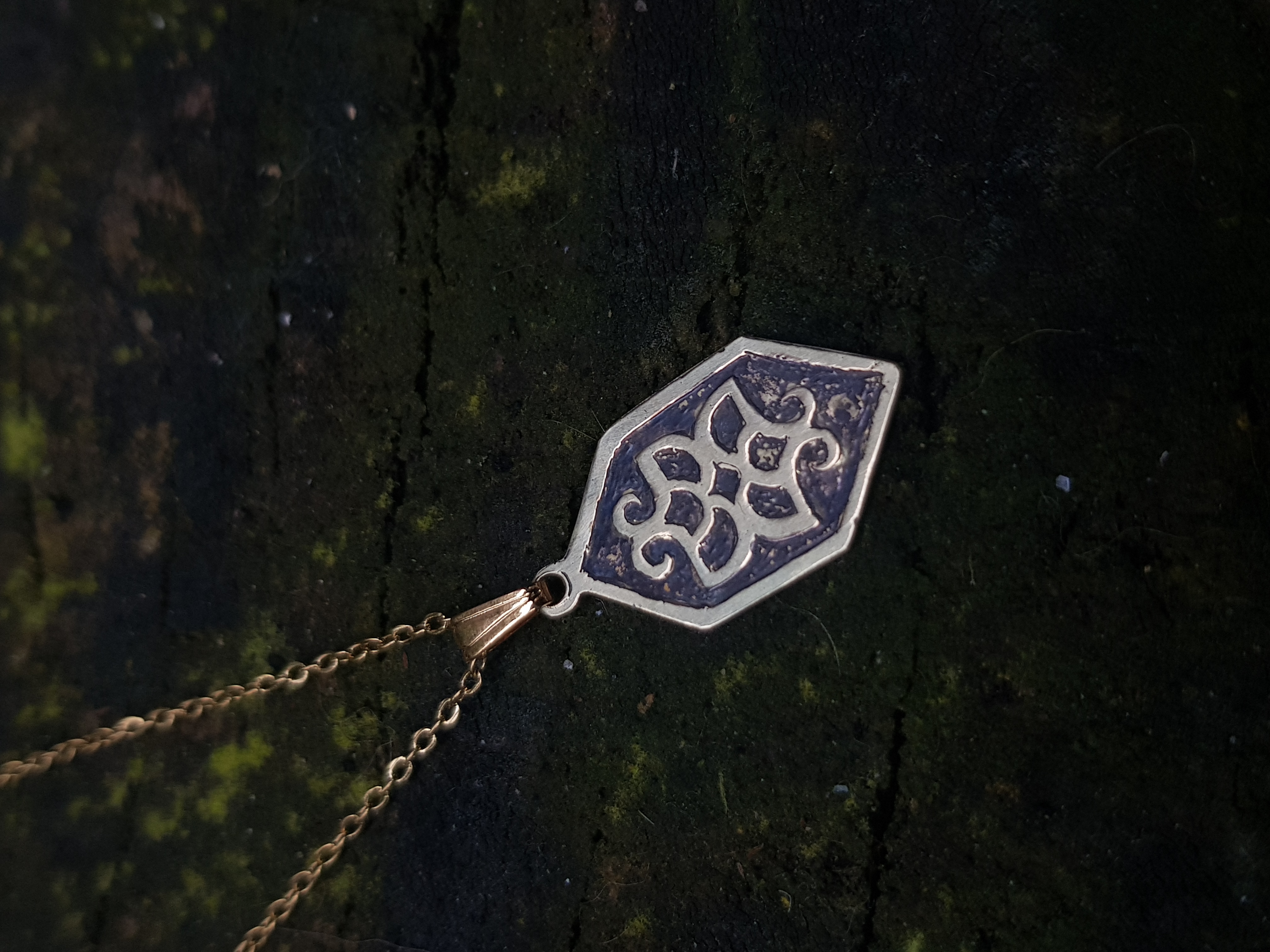 Collier "Fleur de Confiance"